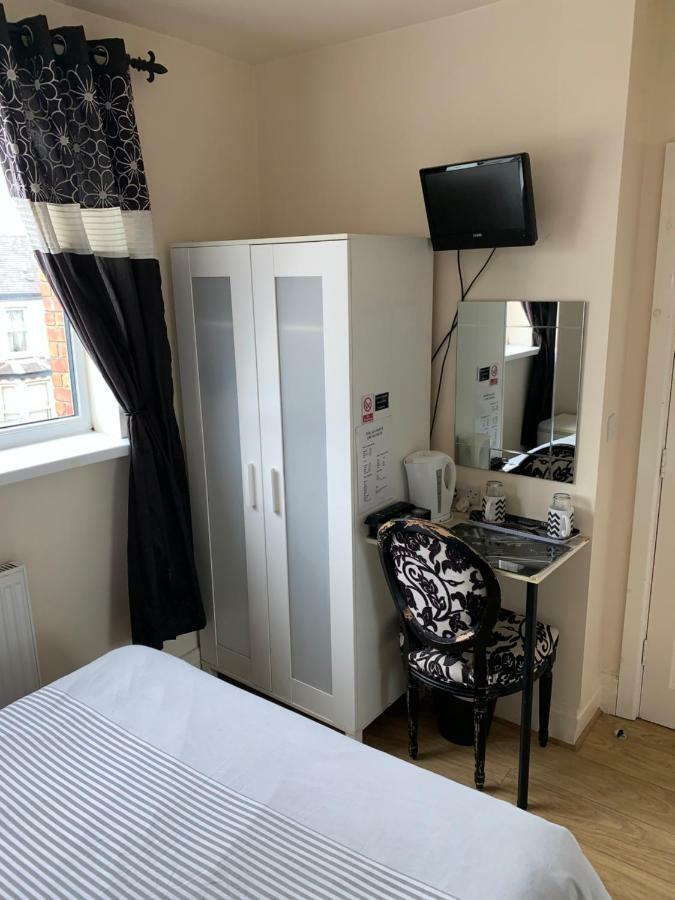 Alandene Bed & Breakfast Blackpool Dış mekan fotoğraf